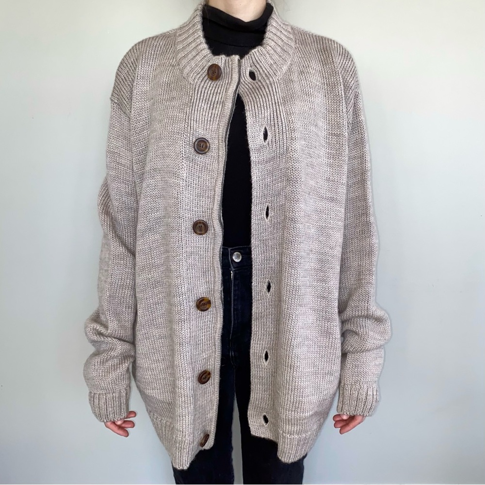 WoolOvers 100% British wool button-down cardigan sweater. 🤎